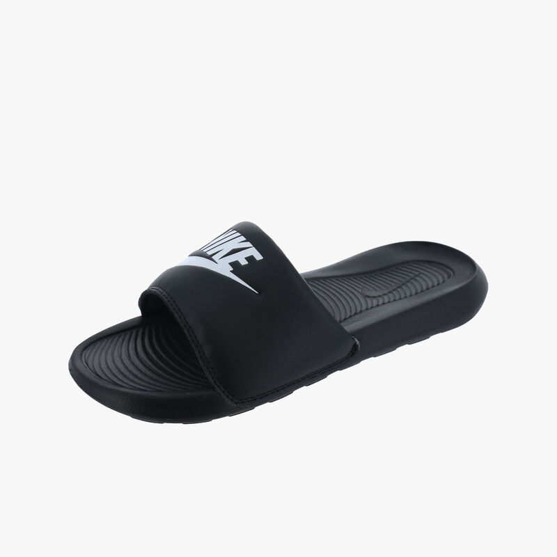 Nike Victori One, Negro/Negro/Blanco, hi-res