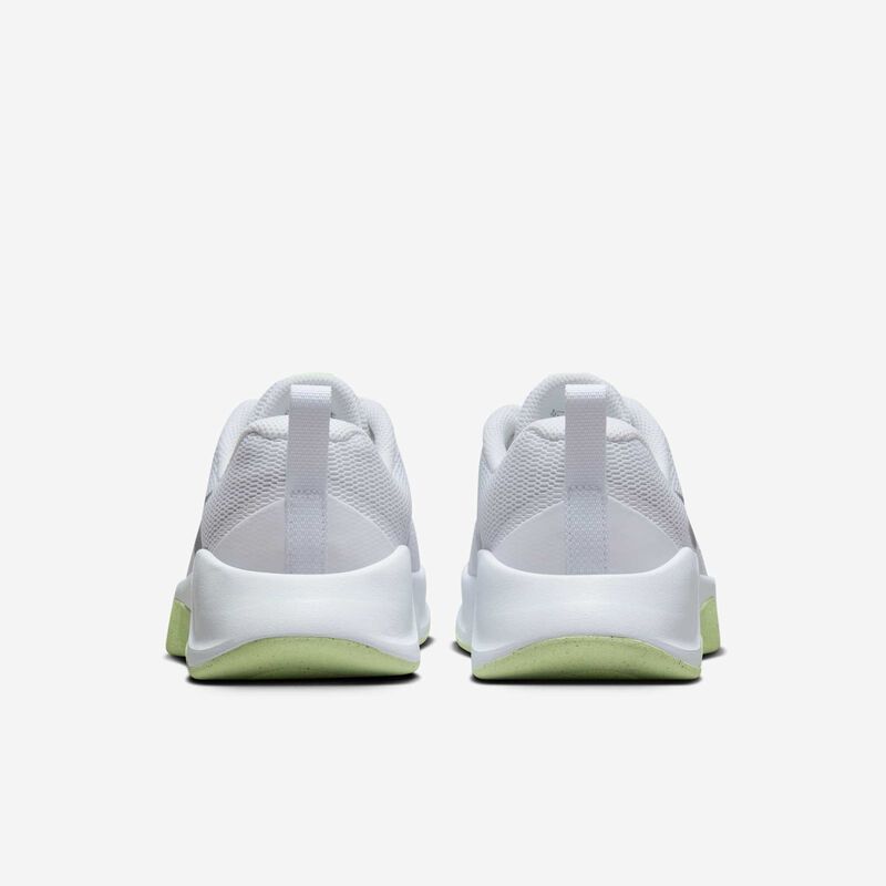 Nike MC Trainer 3, Blanco/Barely Volight/Plata Metalizado, hi-res