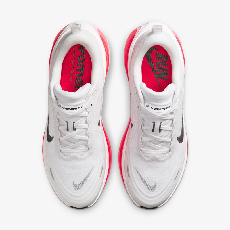 Nike Vomero Plus, Blanco/Carmesí brillante/Plata metalizado/Negro, hi-res