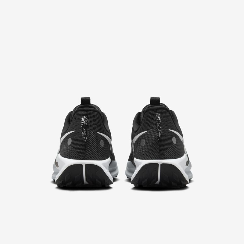 Nike Pegasus Trail 5, Negro/Antracita/Gris lobo/Blanco, hi-res