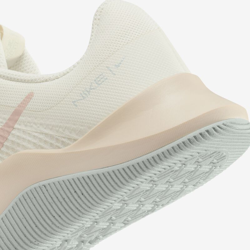 Nike MC Trainer 2, Marfil pálido/Hielo guayaba/Plata claro/Oxford rosa, hi-res