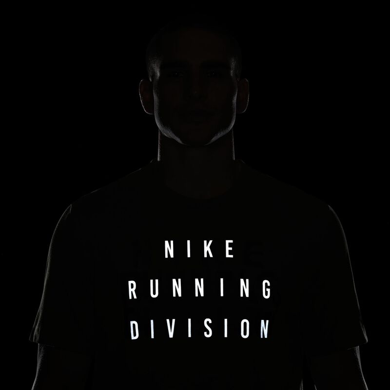 Nike DriFIT Running Division, Oliva medio, hi-res