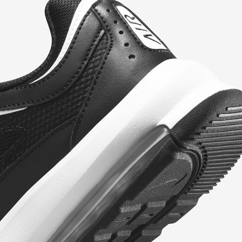 Nike Air Max AP, Negro/Negro/Blanco, hi-res