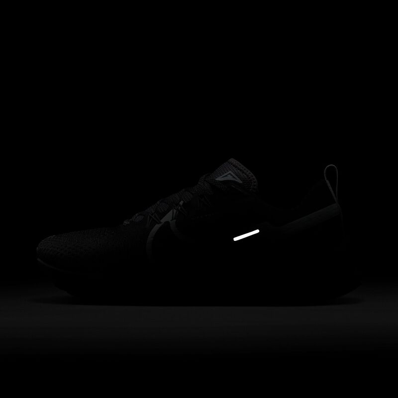 Nike React Pegasus Trail 4, Negro/Gris oscuro/Gris lobo/Halo, hi-res