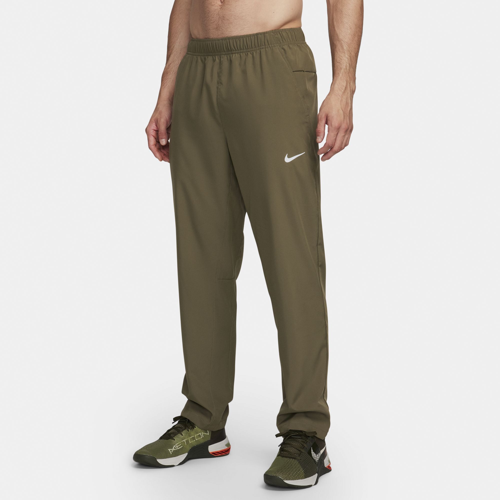 Encuentra lo mejor de Nike. Obten la innovacion que estas buscando en la Tienda Oficial de Nike. Pantalones ahora