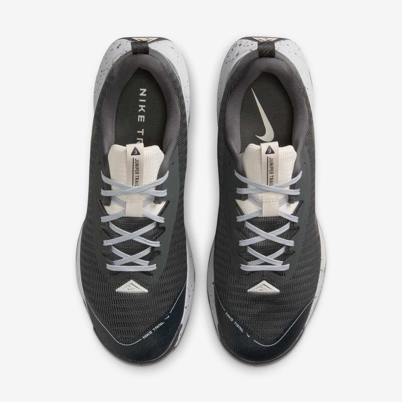 Nike Juniper Trail 3, Gris Humo Oscuro/Negro/Gris Lobo/Marrón Verdoso Claro, hi-res