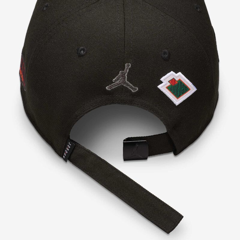 Jordan, Negro, hi-res