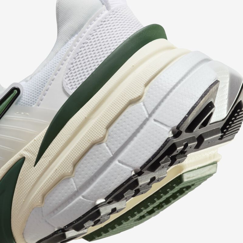 Nike V2K Run, Blanco/Polvo De Fotones/Abeto/Tinte Platino, hi-res