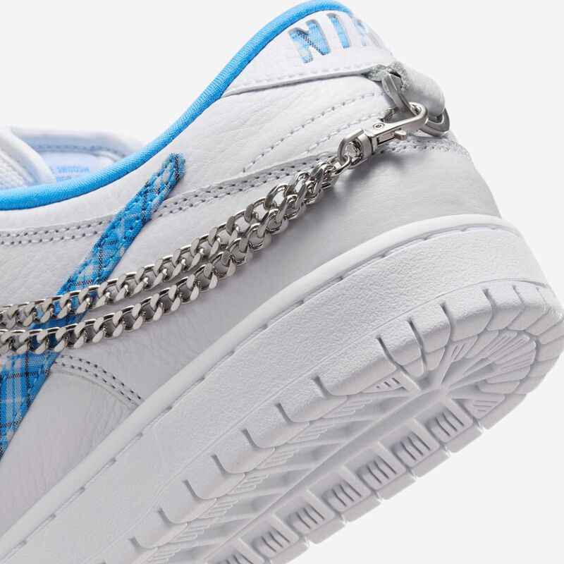 Nike SB Dunk Low Pro, Blanco/Blanco/Azul Marino Medianoche/Azul Universitario, hi-res