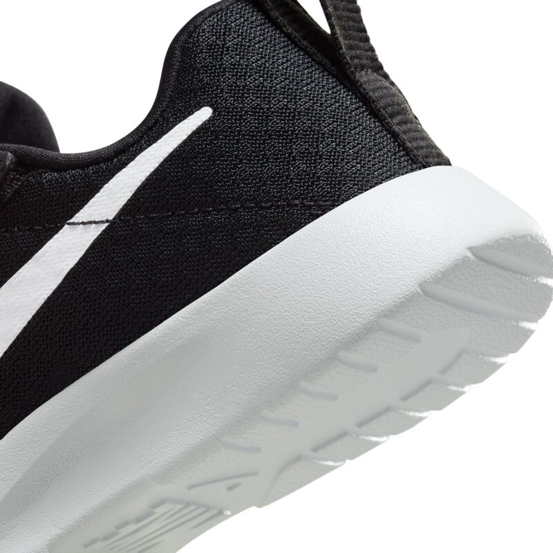 Nike Tanjun EasyOn, Negro/Blanco-Blanco, hi-res
