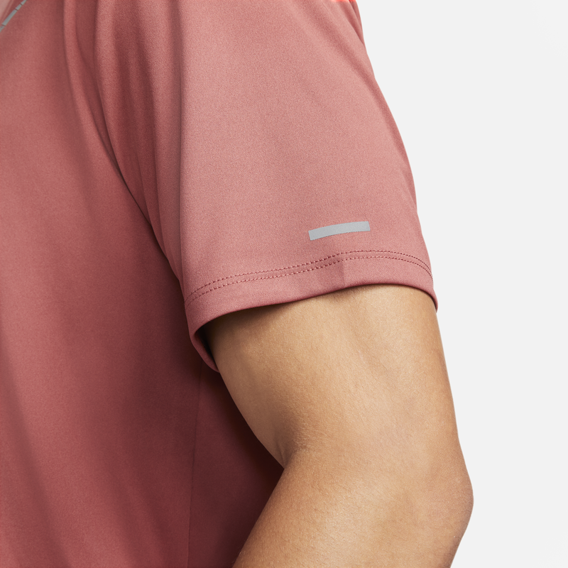 Nike Dri-FIT UV Miler Run Division, Burdeos/Naranja/Negro/Plata, hi-res