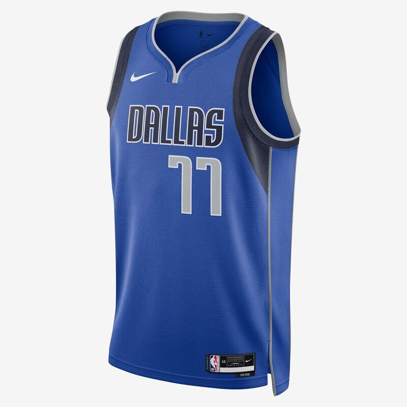 Dallas Mavericks Icon Edition 2022/23, Juego real, hi-res