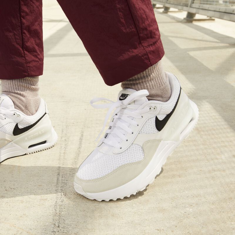 Nike Air Max SYSTM, Blanco/Blanco cumbre/Polvo fotón/Negro, hi-res