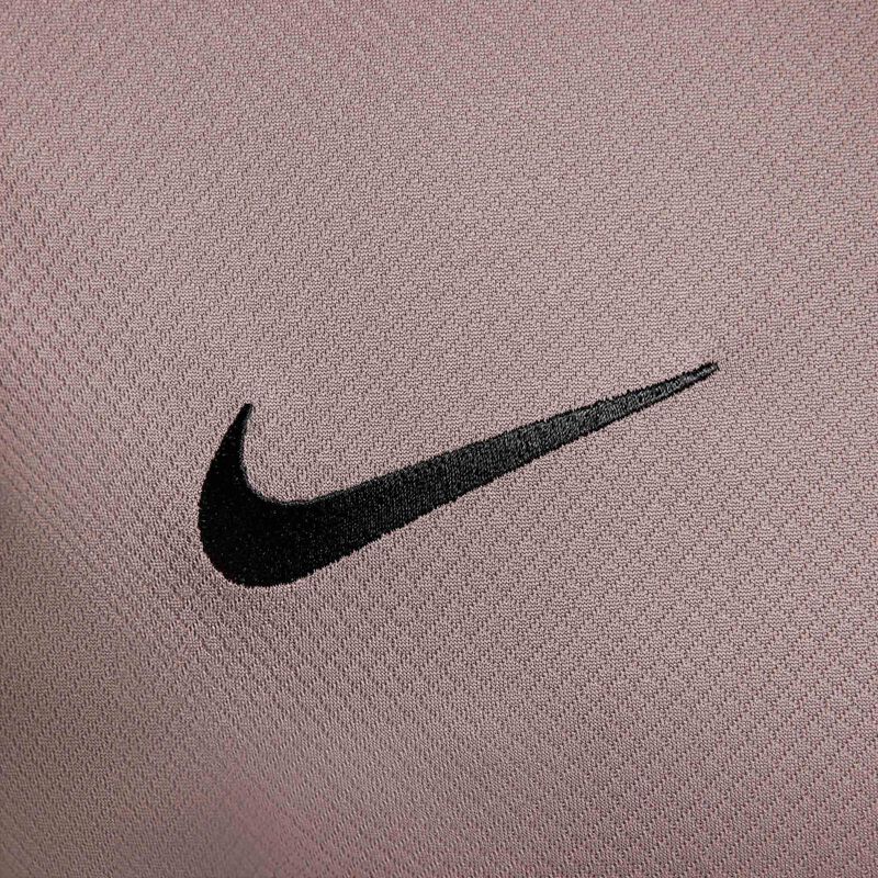 [Ljava.lang.String;@1ad2749 Nike, Marr&oacute;n, hi-res