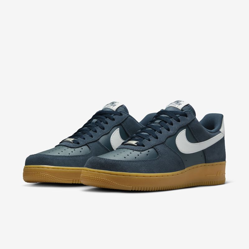Nike Air Force 1 '07 LV8, Azul Marino Armero/Blanco Cumbre-Marrón Claro Goma, hi-res