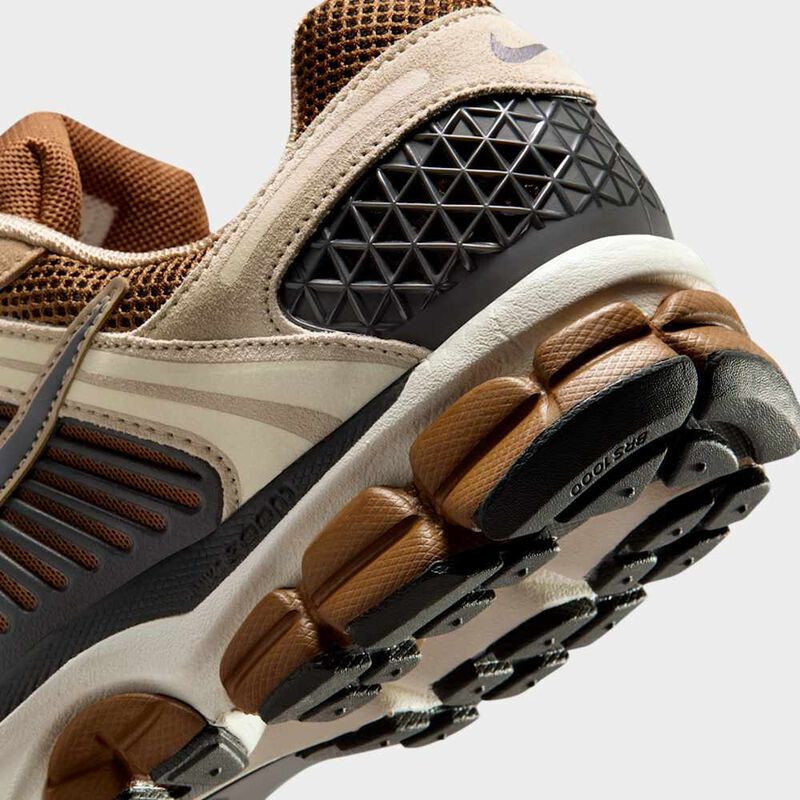 [Ljava.lang.String;@54a4db0d Nike Zoom Vomero&nbsp;5, Marr&oacute;n, hi-res