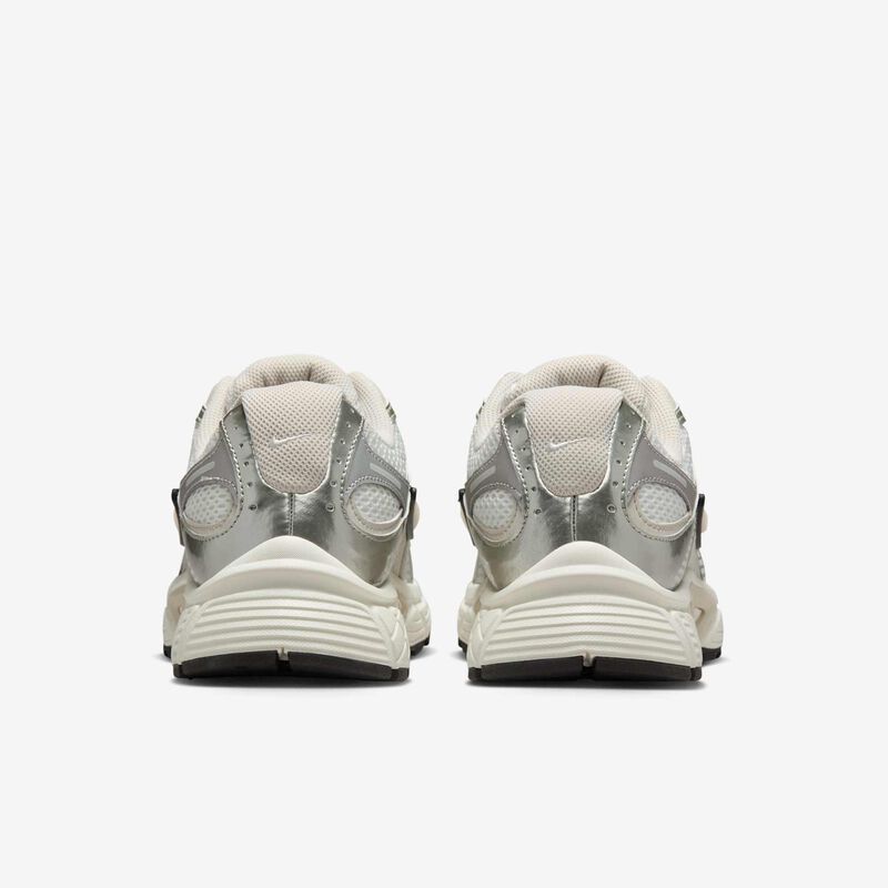 Nike V5 RNR, Blanco Cumbre/Vela/Negro/Marrón Orewood Claro, hi-res