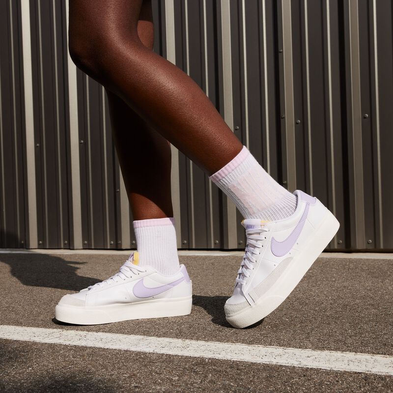Nike Blazer Low Platform, Blanco/Lila Bloom-Vela, hi-res