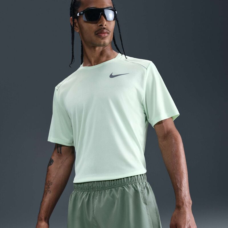 Nike Challenger, Verde Arcilla/Verde Arcilla/Negro, hi-res