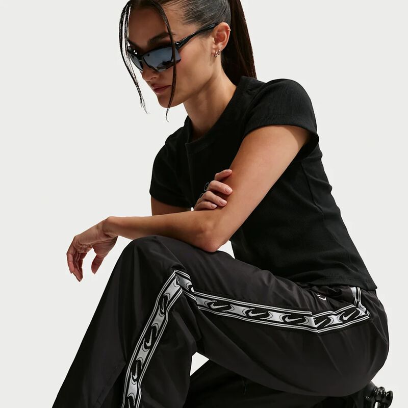 [Ljava.lang.String;@7df5fde3 Nike Sportswear Classic, Negro, hi-res