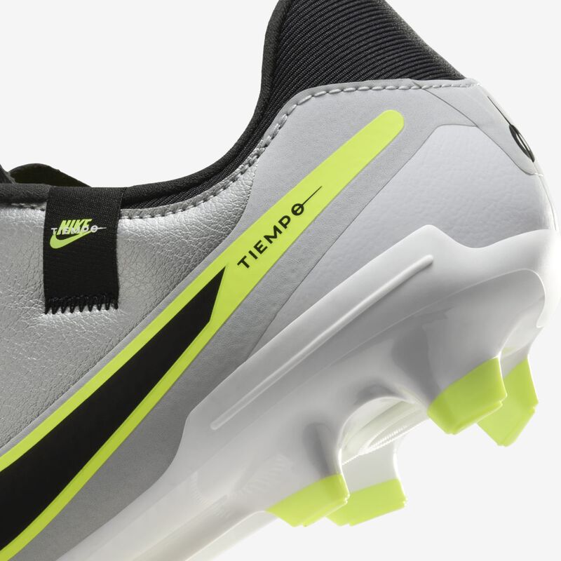 Nike Tiempo Legend 10 Academy, Plata Metalizada/Negro-Voltio, hi-res