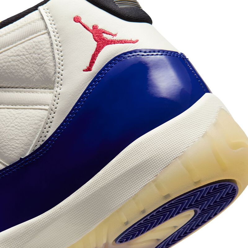 Air Jordan 11 Retro "Rare Air", Azul real intenso/Vela/Negro/Rojo fuego, hi-res