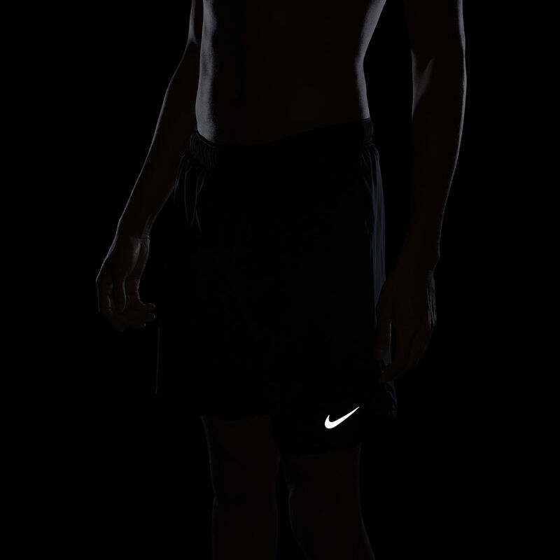 Nike Challenger, Negro/Negro/Negro/Plata Reflectante, hi-res