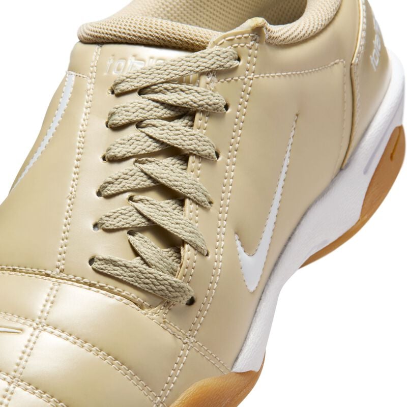 [Ljava.lang.String;@41ee43ed Nike Total 90, Marr&oacute;n, hi-res