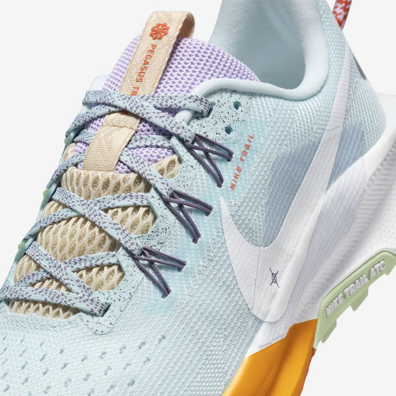 Nike Pegasus Trail 5, Azul Glaciar/Blanco-Amanecer-Reloj De Sol, hi-res