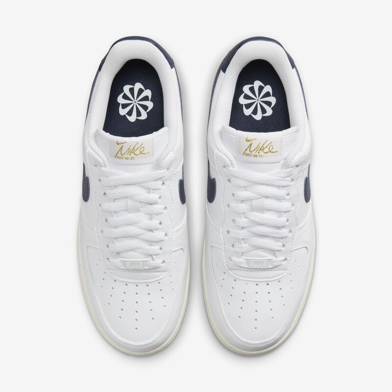 Nike Air Force 1 '07 Next Nature, Blanco/Marfil Pálido/Oro Metalizado/Obsidiana, hi-res