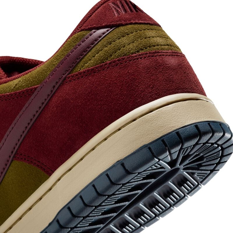 Nike SB Dunk Low Pro, Equipo Oscuro Rojo/Burdeos Crush-Oliva Flak, hi-res