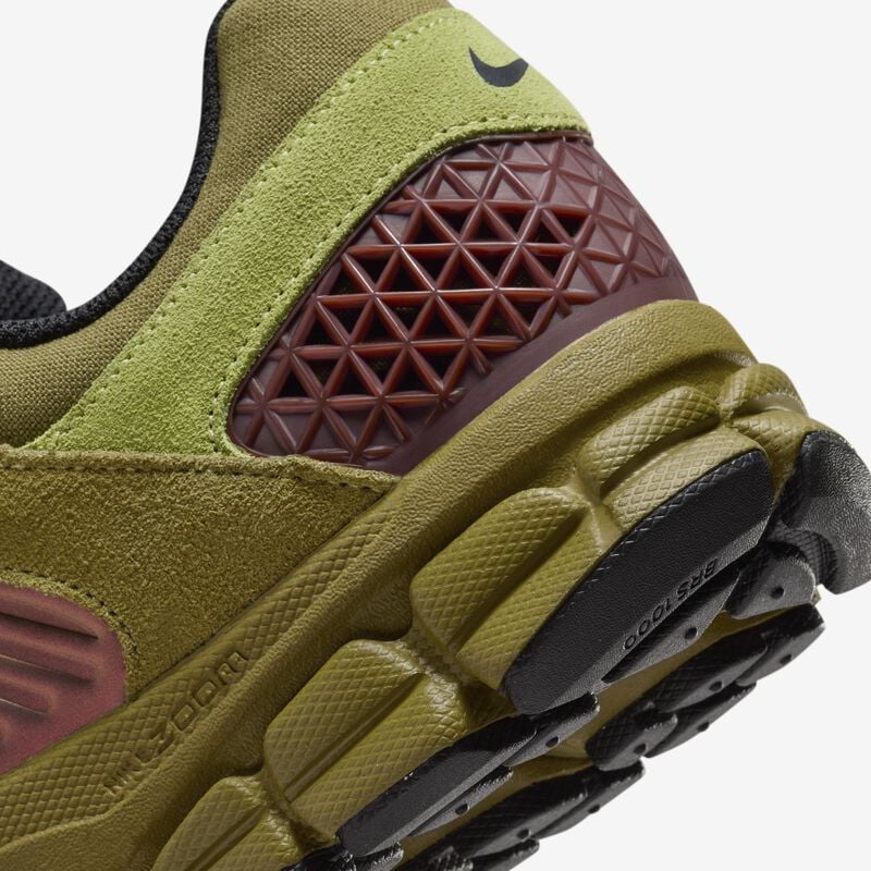 Nike Zoom Vomero 5, Musgo del Pacífico/Negro-Perla, hi-res