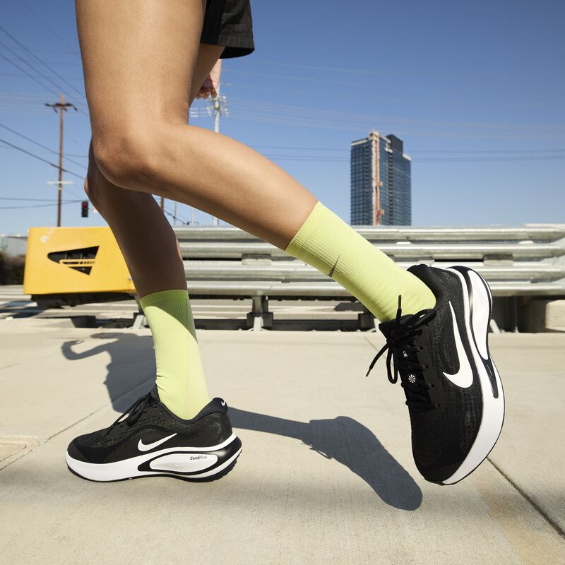 Nike Journey Run, Negro/Blanco, hi-res