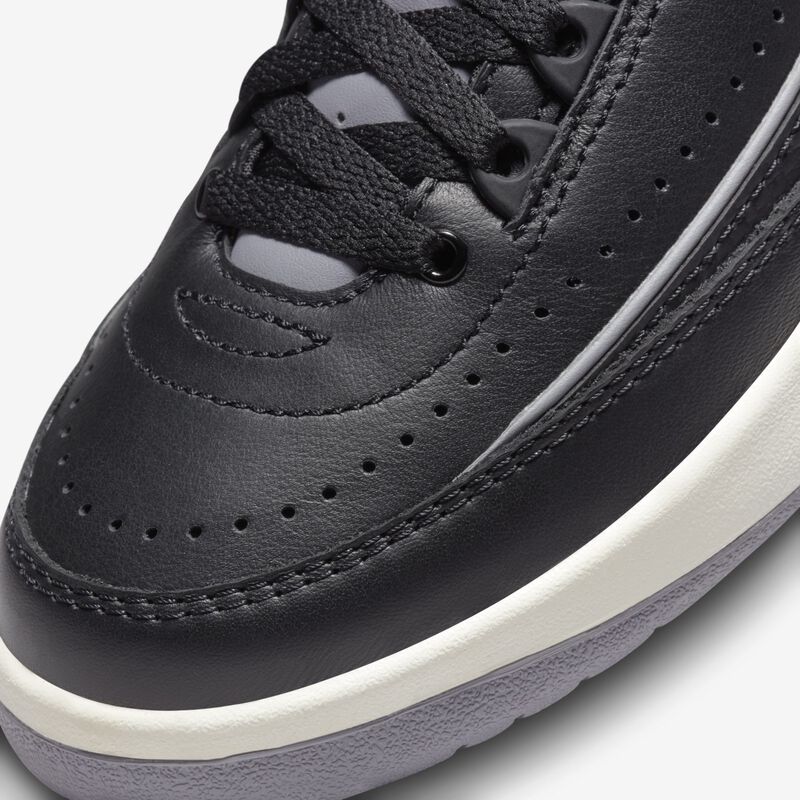 Air Jordan 2 Retro, Negro/Gris cemento-rojo fuego-vela, hi-res