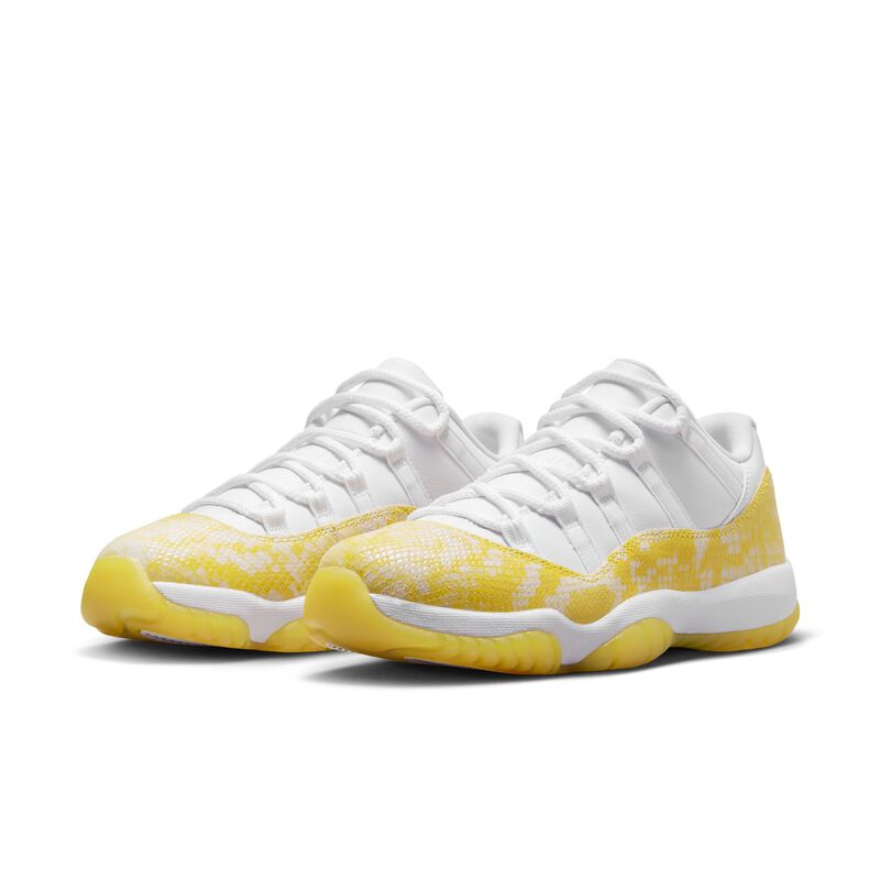 Air Jordan 11 Retro Low, Blanco/Blanco/Tour Yellow, hi-res