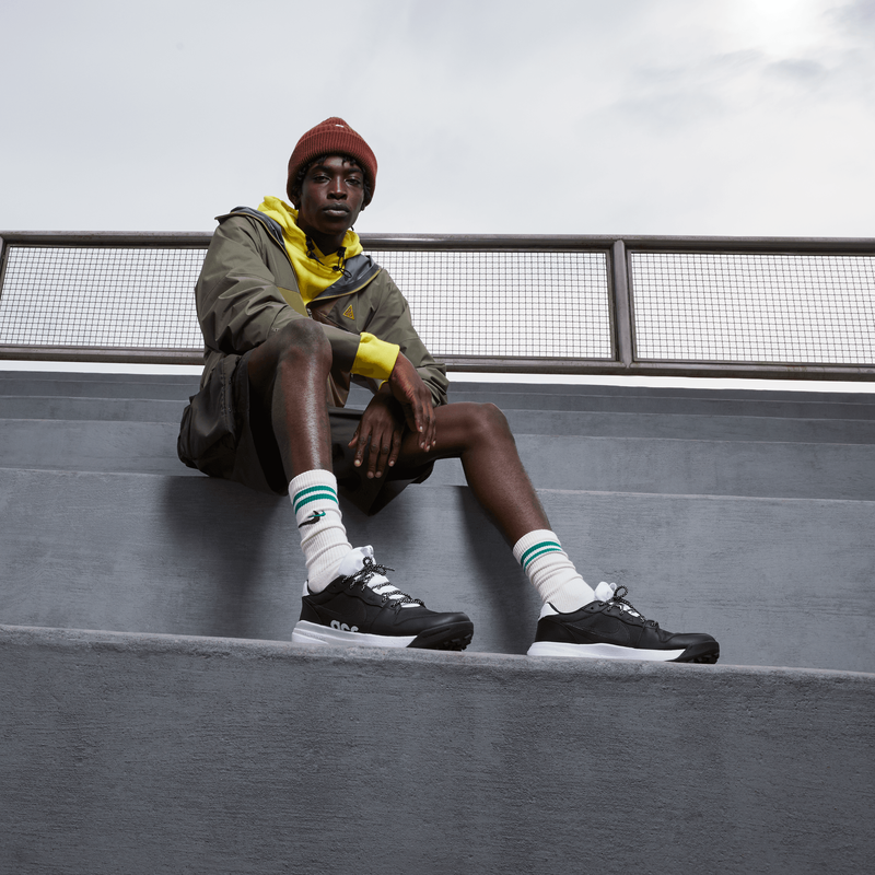 Nike ACG Lowcate, Negro/Negro/Blanco, hi-res