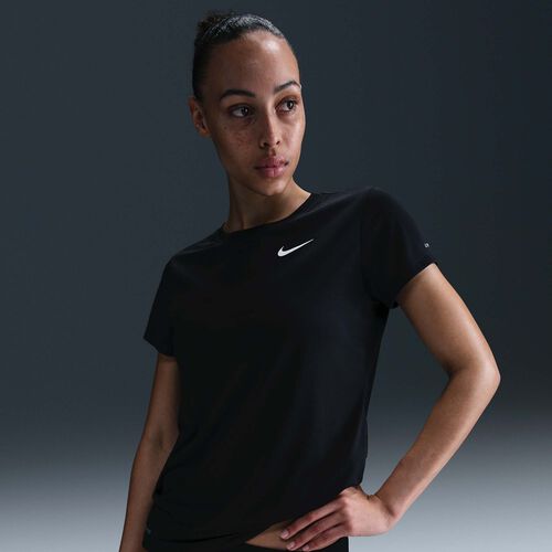 Nike Essential