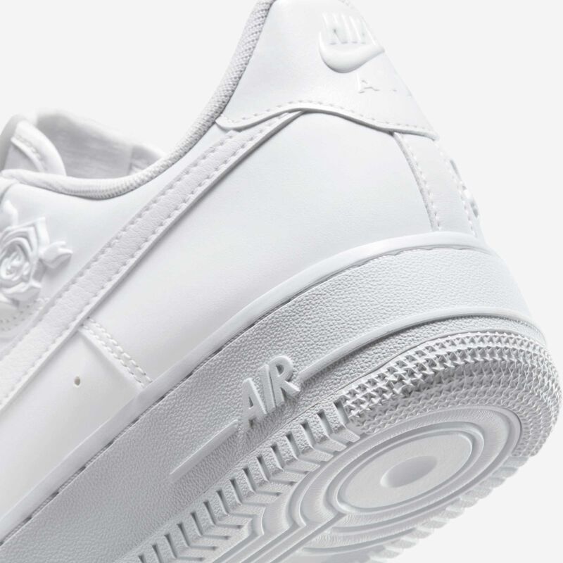 Nike Air Force 1 '07, Blanco/Blanco/Negro/Blanco, hi-res