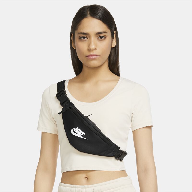Nike Heritage, Negro/Negro/Blanco, hi-res