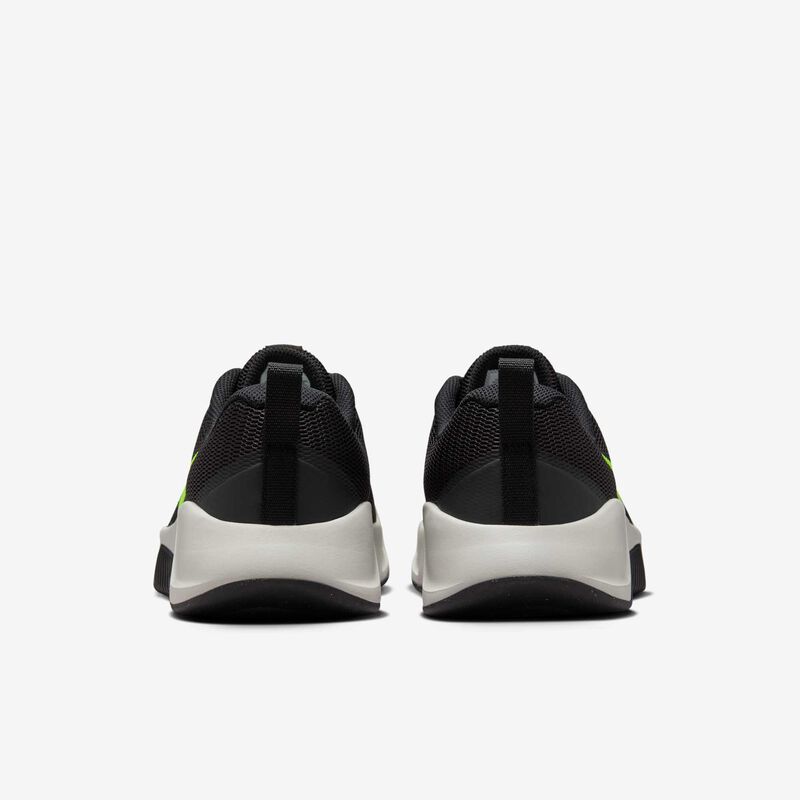 Nike MC Trainer 3, Negro/Fantasma/Voltio, hi-res