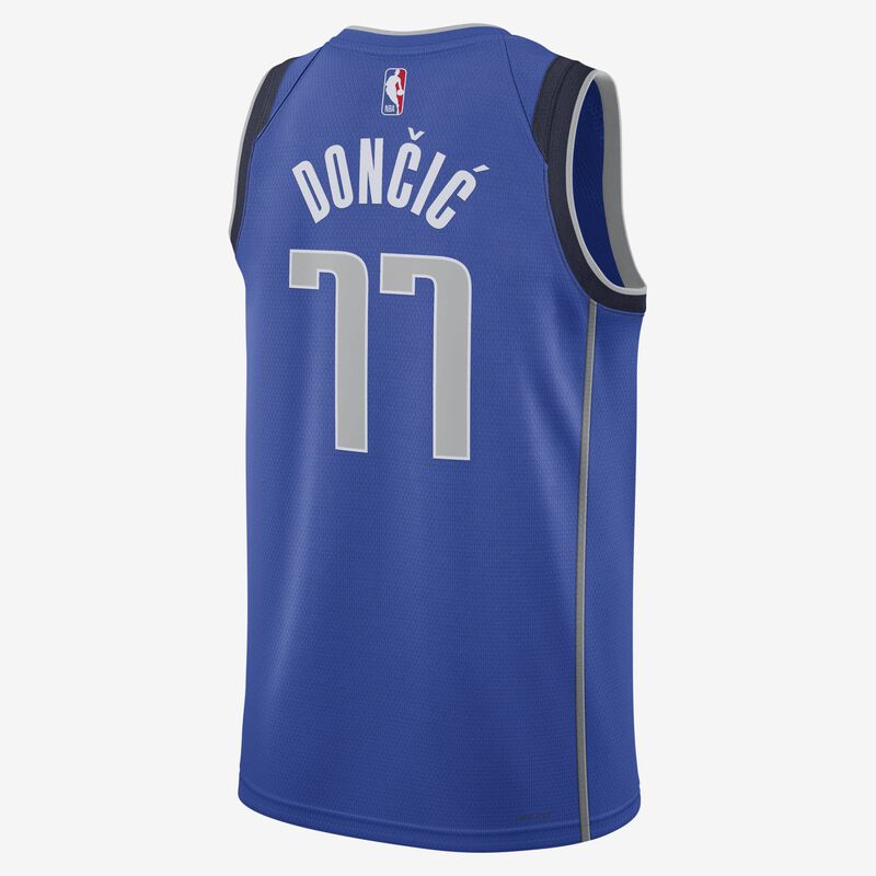 Dallas Mavericks Icon Edition 2022/23, Juego real, hi-res