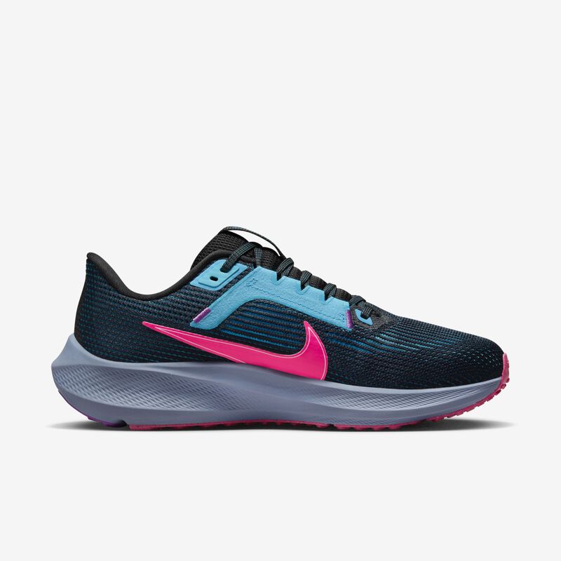 Nike Pegasus 40 SE, Negro/Abismo verde/Azul Báltico/Rosa intenso, hi-res