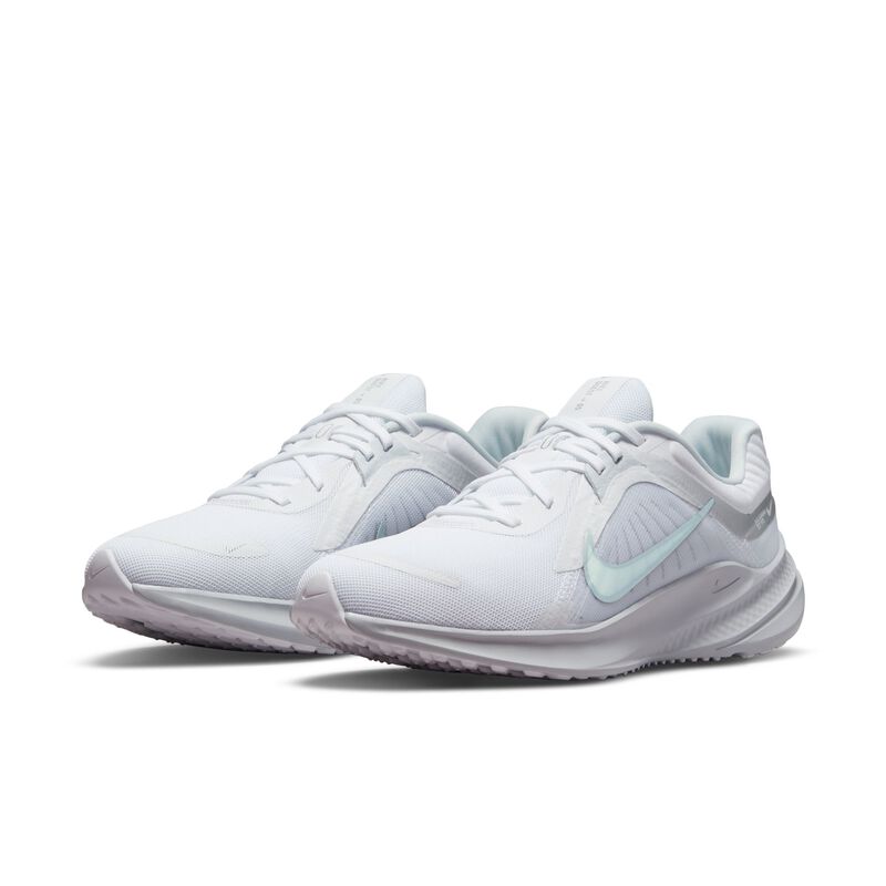 Nike Quest 5, Blanco/Platino puro/Plata metalizado, hi-res