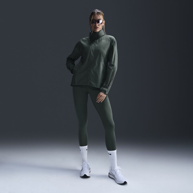 Nike Fast Repel, Verde Vintage/Negro/Plata Reflectante, hi-res