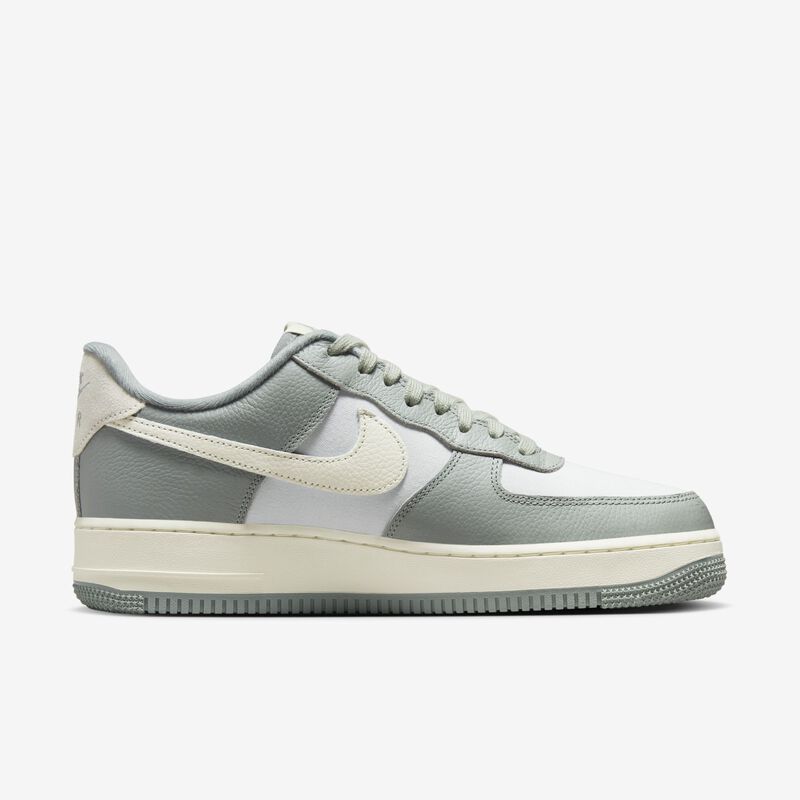 Nike Air Force 1 '07 LX NBHD, Verde mica/Polvo de fotones/Leche de coco, hi-res