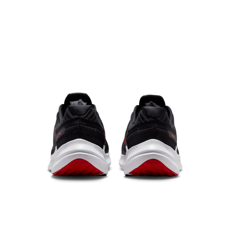 Nike Quest 5, Negro/Gris humo/Rojo Universidad, hi-res