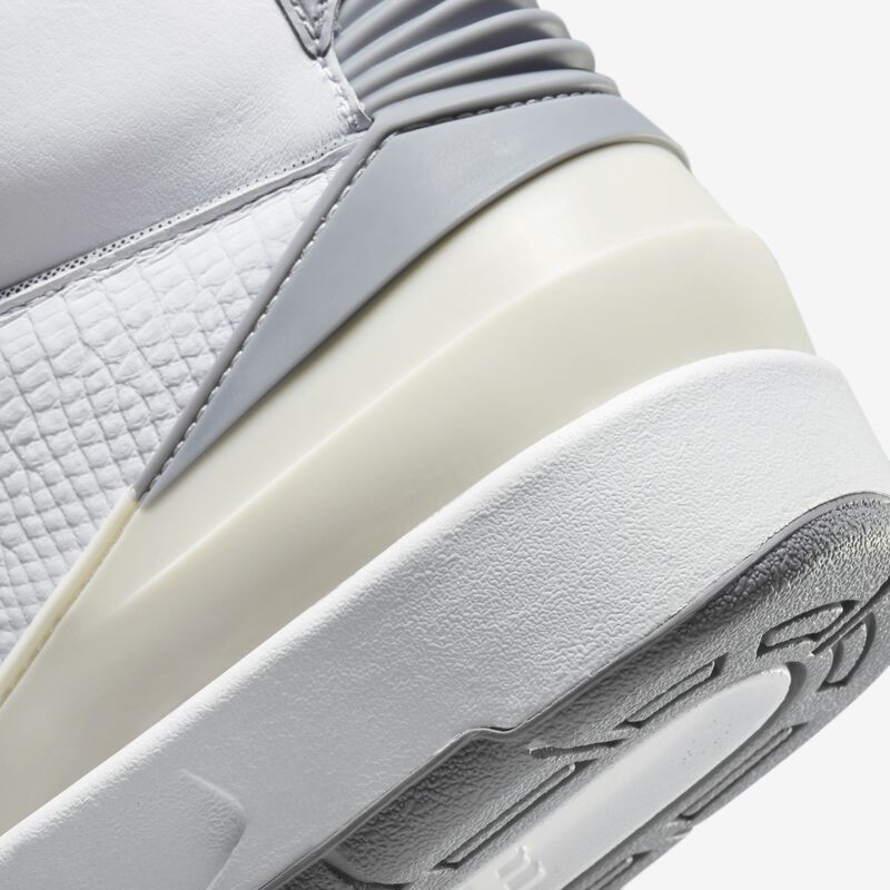 Air Jordan 2 Retro, Blanco/Vela/Negro/Gris cemento, hi-res