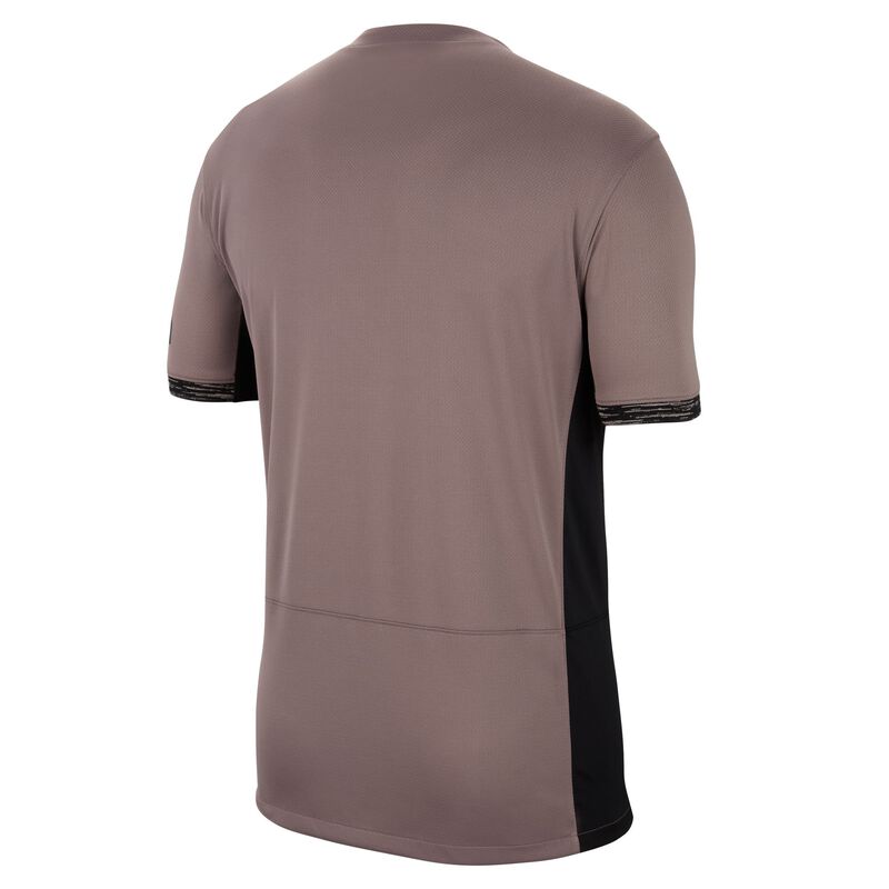 [Ljava.lang.String;@1ad2749 Nike, Marr&oacute;n, hi-res