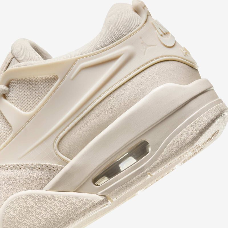 Air Jordan 4 RM, Café Claro Leyenda/Café Claro Leyenda/Vela, hi-res