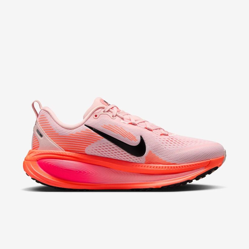 Nike Vomero 18, Atmósfera/Carmesí Brillante/Carmesí Felicidad/Negro, hi-res